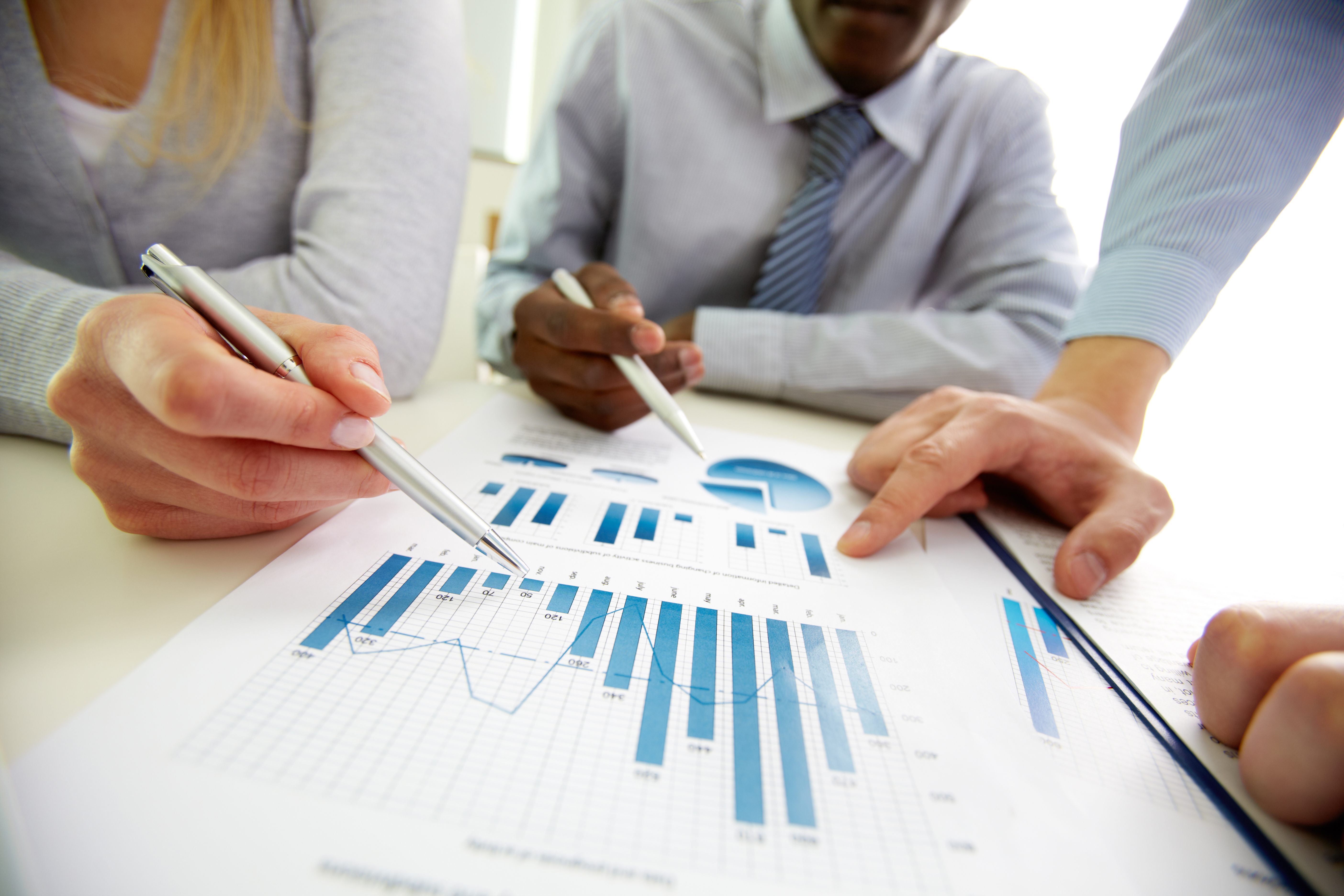 shutterstock_economics_diversityshot-1